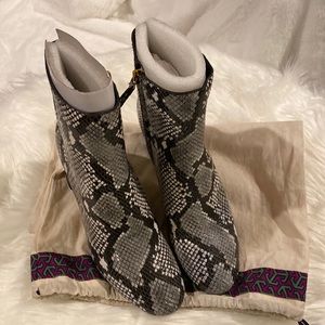 NWOT Tory Burch boots! Snake print